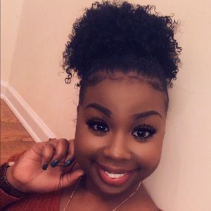 Meet your Posher, Rochai